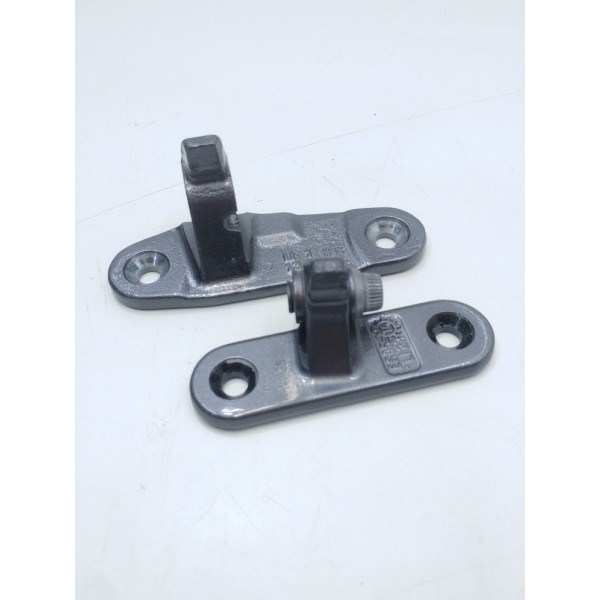 Par Dobradiça Porta Dianteira Esquerda Gl 200 2015 2016 2017