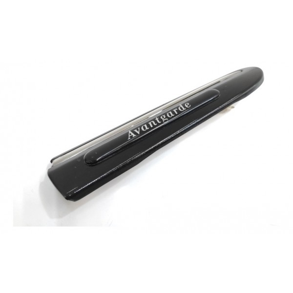 Emblema Direito Avantgarde Mercedes Benz C230 A2036904862