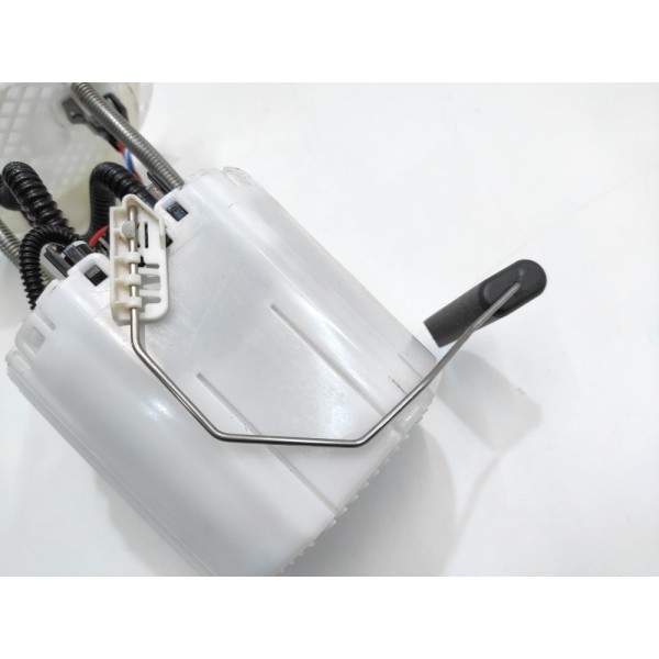 Bomba Carcaça Combustível Cruze Hatch 2017 2018 2019 2020