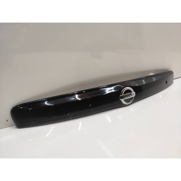 Friso Suporte Lanterna Tampa Traseira Versa 2015 A 2020