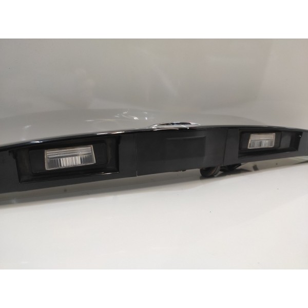 Friso Suporte Lanterna Tampa Traseira Versa 2015 A 2020