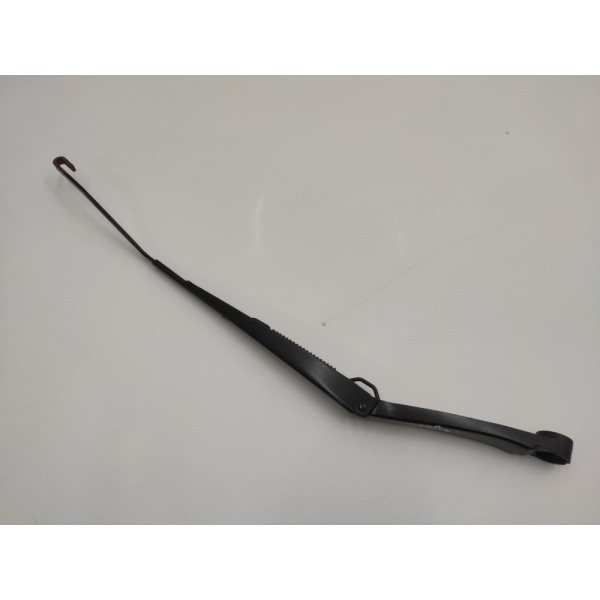 Braço Limpador Esquerdo Nissan Versa 2015 A 2020  Esquerdo