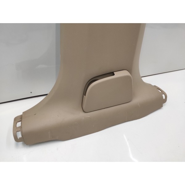 Acabamento Coluna Direita Captiva 2009 2010 Caramelo