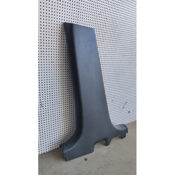 Acabamento Da Coluna T Mitsubishi Airtrek