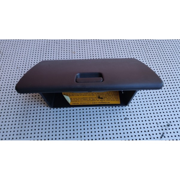 Porta Luva Mitsubishi Airtrek