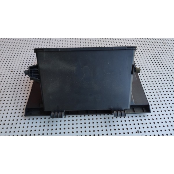 Porta Luva Mitsubishi Airtrek