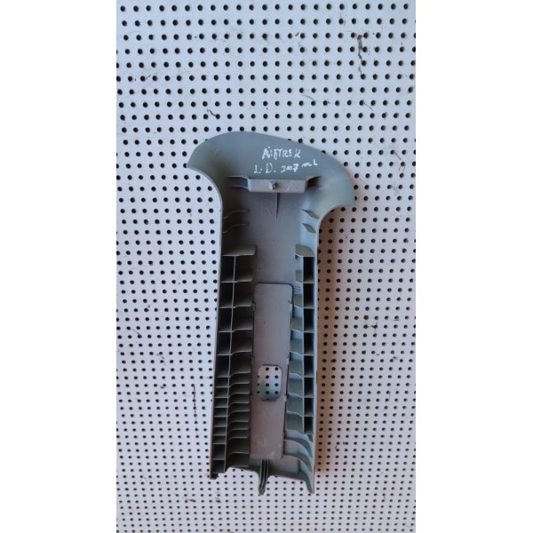 Acabamento Interno Da Coluna T Mitsubishi Airtrek