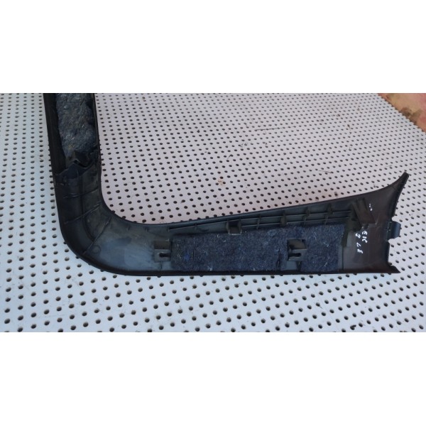 Acabamento Interno Do Capô Traseiro Airtrek