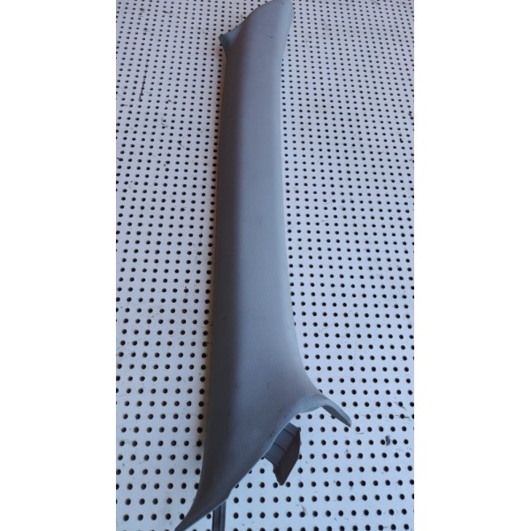 Acabamento Da Coluna Direito Do  Parabrisa Airtrek