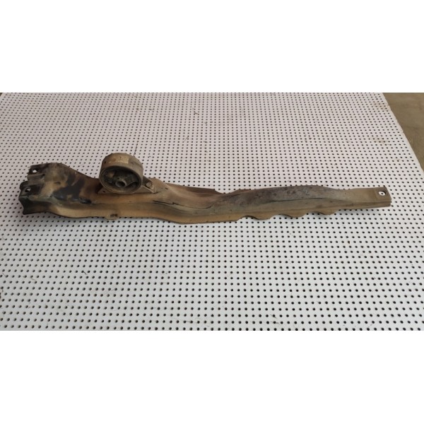 Travessa Inferior Do Motor E Câmbio Mitsubishi Airtrek 4x4