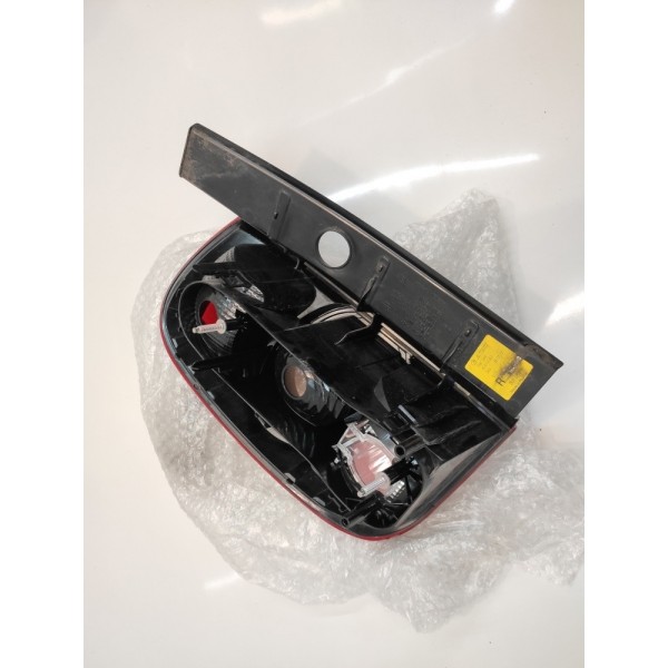 Lanterna Traseira Direita Renault Duster 2011 A 2015 Direito Vermelho