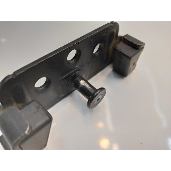 Batente Traseiro Porta Malas Bmw 320i 2010 2011