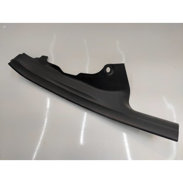 Soleira Porta Traseira Direita Bmw 320i 2011