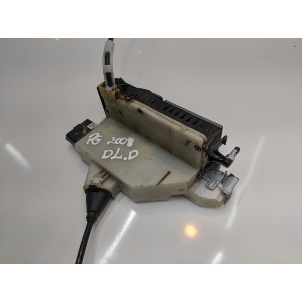 Fechadura Trava Porta Dianteira Direita Peugeot 2008 2015