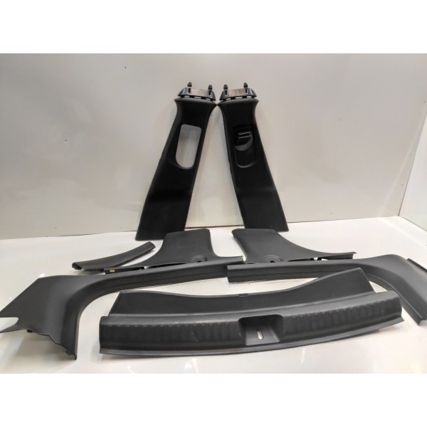 Acabamento Plástico Interior Gla 200 E 250 2015 Unitário