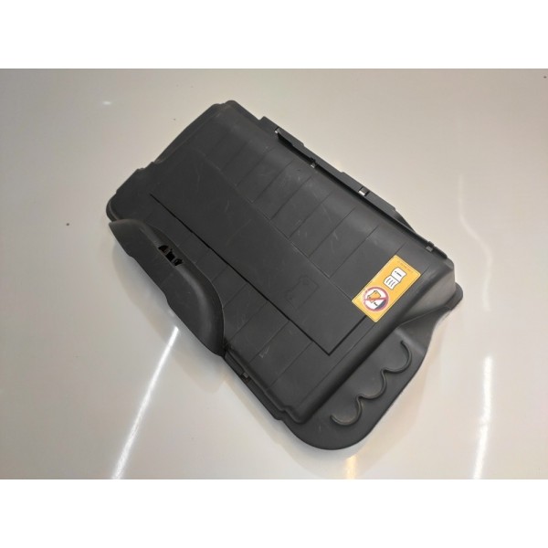 Tampa Caixa Bateria Gla 200 E 250 2015 2016