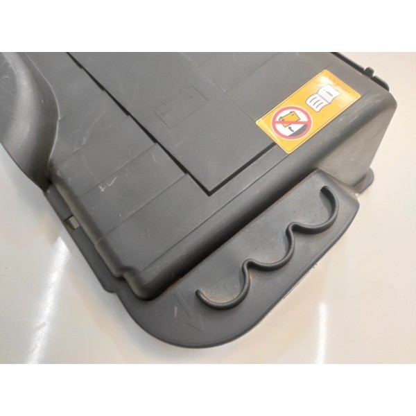 Tampa Caixa Bateria Gla 200 E 250 2015 2016