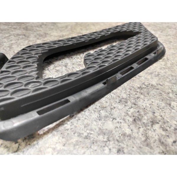 Grade Milha Esquerda Class E500 Coupê 2011 A  2017 Preto Esquerdo