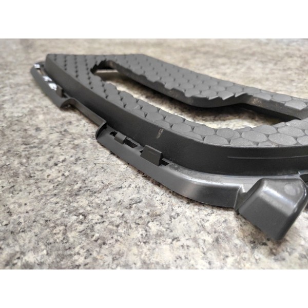 Grade Milha Esquerda Class E500 Coupê 2011 A  2017 Preto Esquerdo