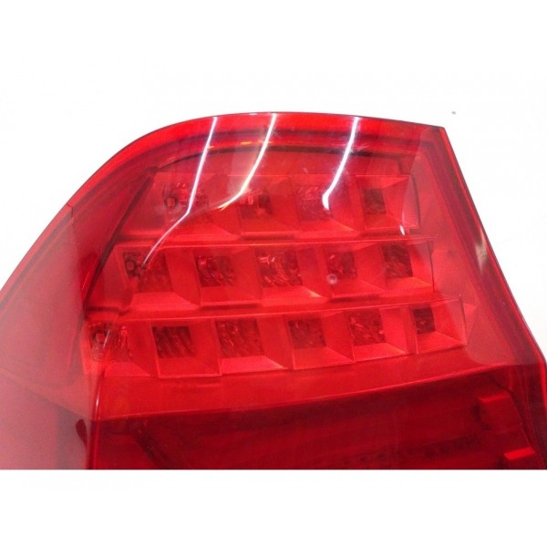 Lanterna Led Traseira Esquerda Bmw 320i 2008 2009 A 2012 Esquerdo Vermelho