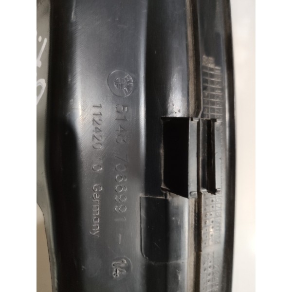 Acabamentos  Laterais Traseira Bmw 320 Ano 2011