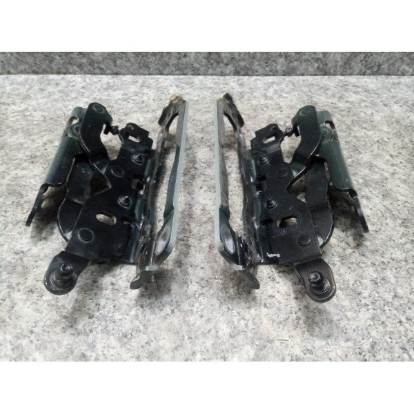 Dobradiça Capo Dianteiro Mercedes C180 2012 Original