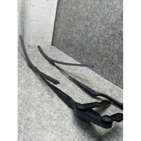 Par Haste Limpador Parabrisa C180 2013/14 C/17 Mil Km Direito