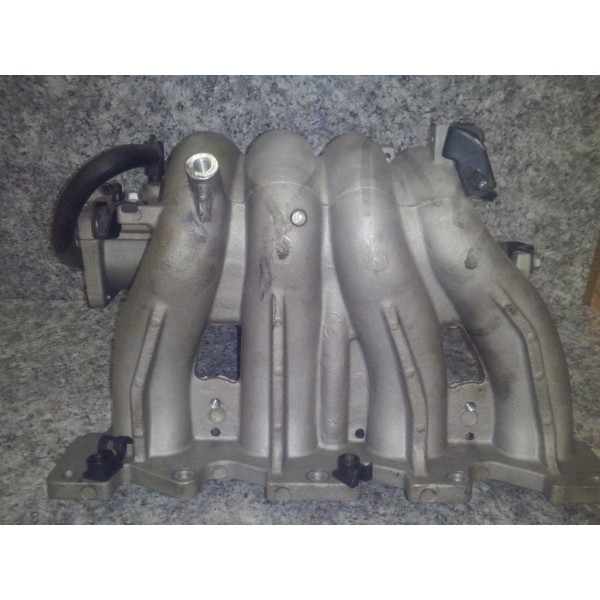 Coletor De Admissao Hyundai I30 2.0 16v 2009 2010 A 2012
