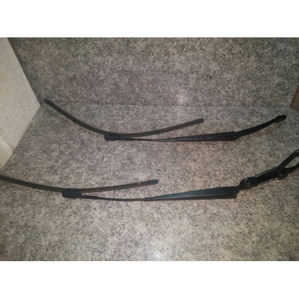 Par Braço Limpador Parabrisa Gla 200 250 2015 2016  Esquerdo