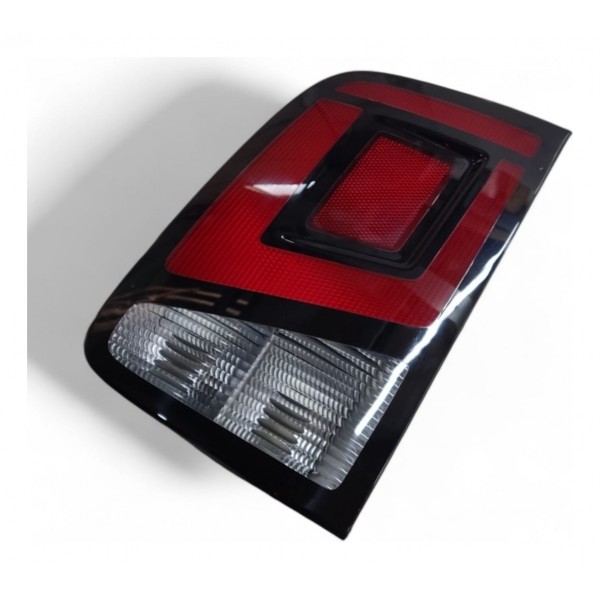 Lanterna Traseira Saveiro G8 Fumê 2023 2024