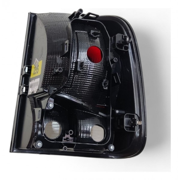 Par Lanterna Traseira Saveiro G5 G6 G7 G8 2023 2024 Fumê Direito Vermelho