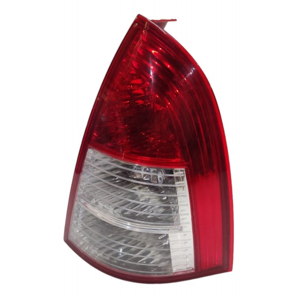 Lanterna Traseira Direita Palio Weekend 2004 2005 2007 2008 Direito Vermelho