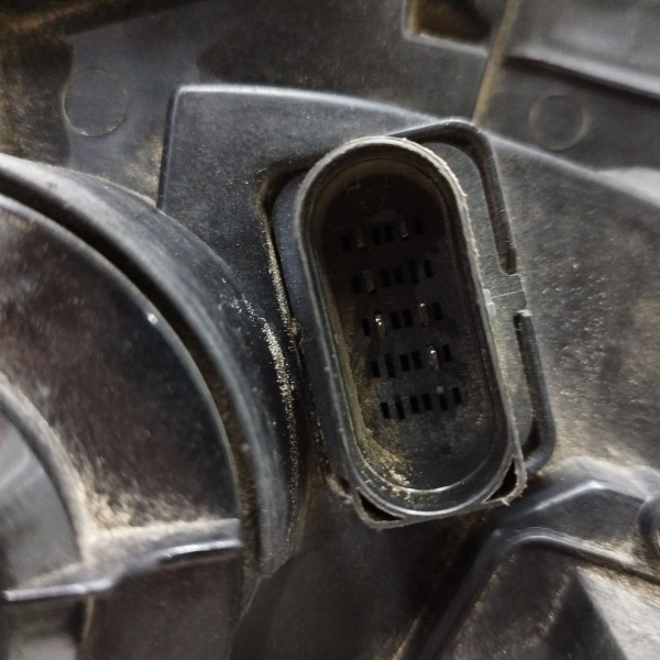 Farol Esquerdo Chevrolet S10 2012 2013 2014 Detalhe Esquerdo/motorista