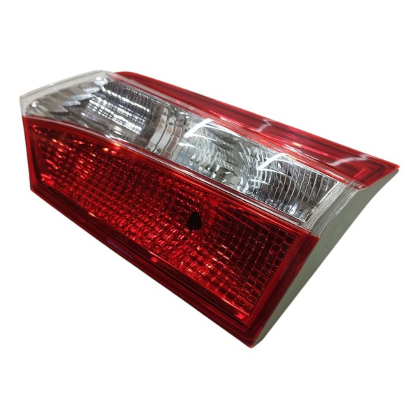 Lanterna Direita Tampa Toyota Corolla 2014 2015 2016 2017 Direito/passageiro Vermelho