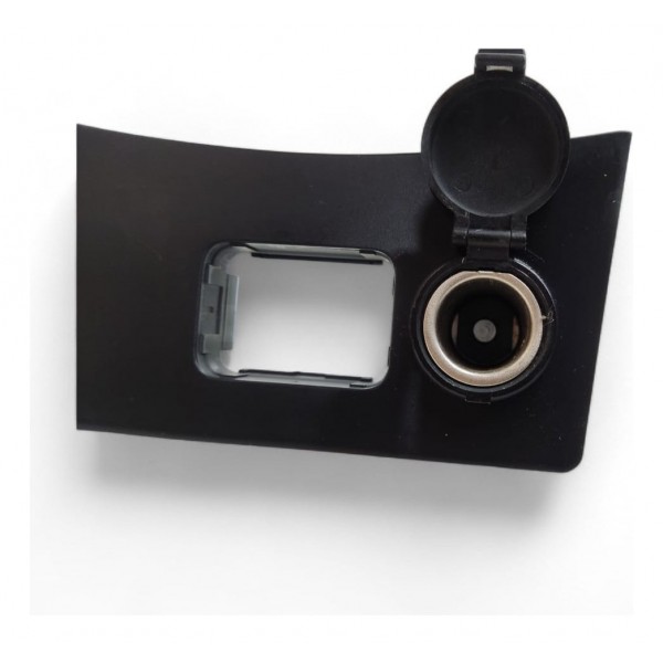 Moldura Tomada 12v Kia Cerato 1.6 16v 2009 2010 2011 A 2013